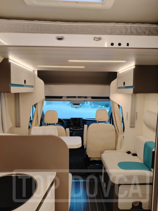 Interiér obytného vozu Rimor Kilig 95 Plus model 2025.